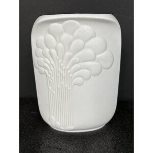 Vintage Kaiser White Oval Porcelain Bisque Vase Floral Manfred Frey West Germany
